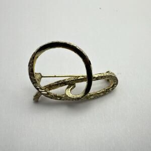 Vintage 1960s MCM Gold Tone Abstract Brooch Textured Sculptural Knot Pin